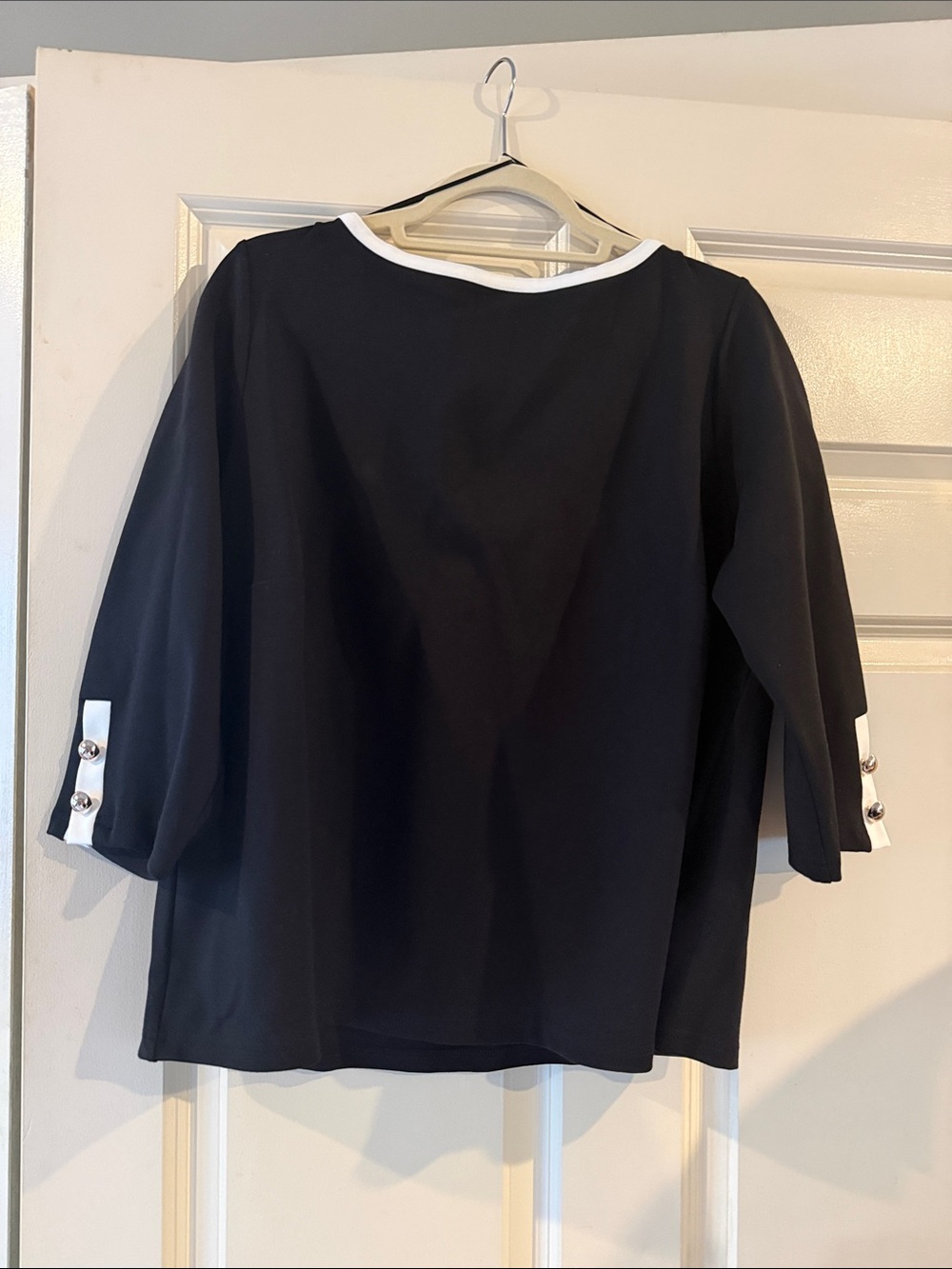 Jones New York Black Top with White Trim